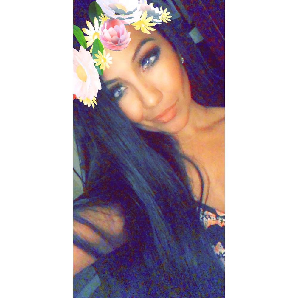 Meet your Posher, Crystal